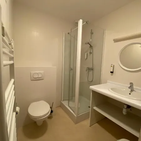 Logis La Ferme Du Blanchot 2*