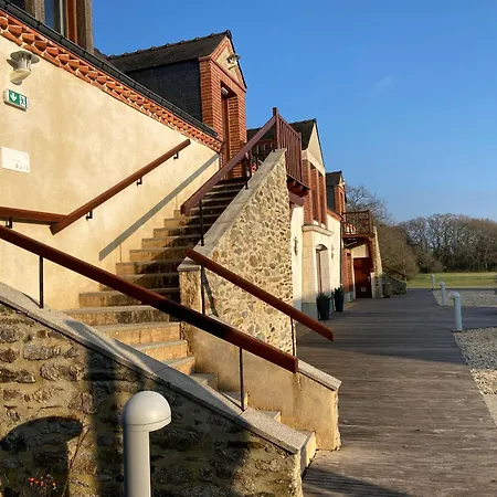 Hotel Logis La Ferme Du Blanchot