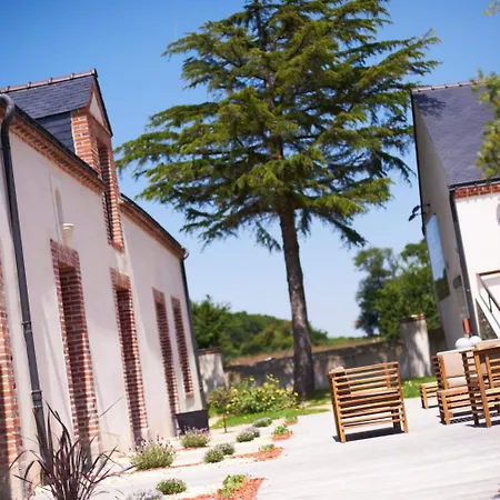 Logis La Ferme Du Blanchot Hotel 2*