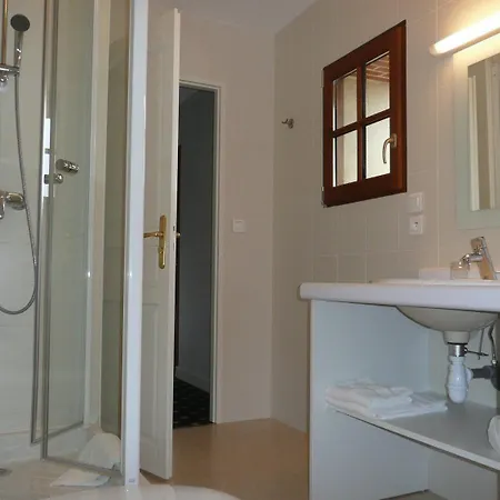 Logis La Ferme Du Blanchot Hotel