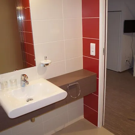 Hotel Logis La Ferme Du Blanchot Crossac