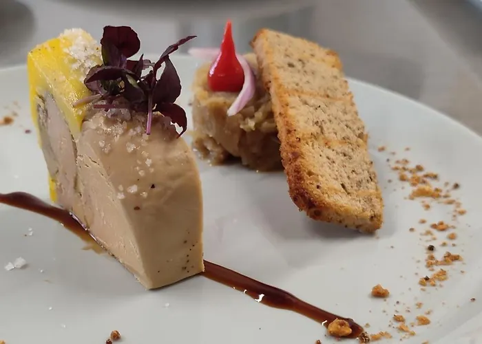 Logis La Ferme Du Blanchot 2*