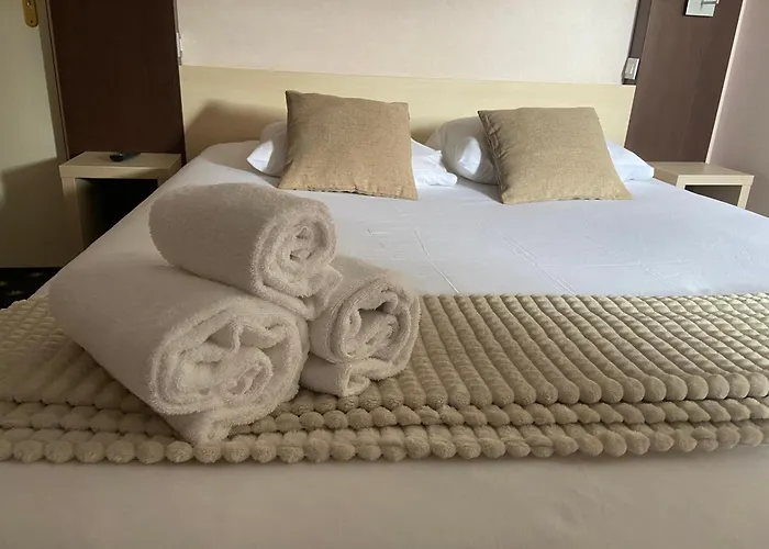 Logis La Ferme Du Blanchot Hotel