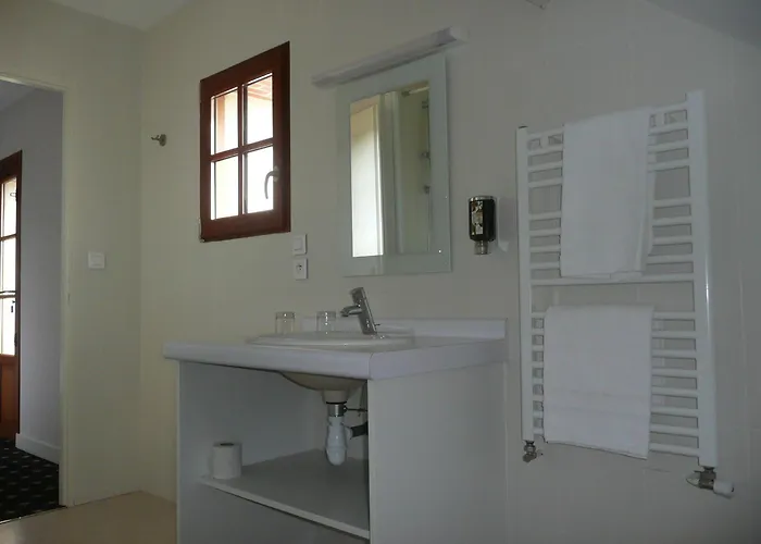 Logis La Ferme Du Blanchot 2*