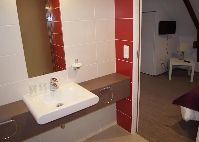 Hotel Logis La Ferme Du Blanchot Crossac